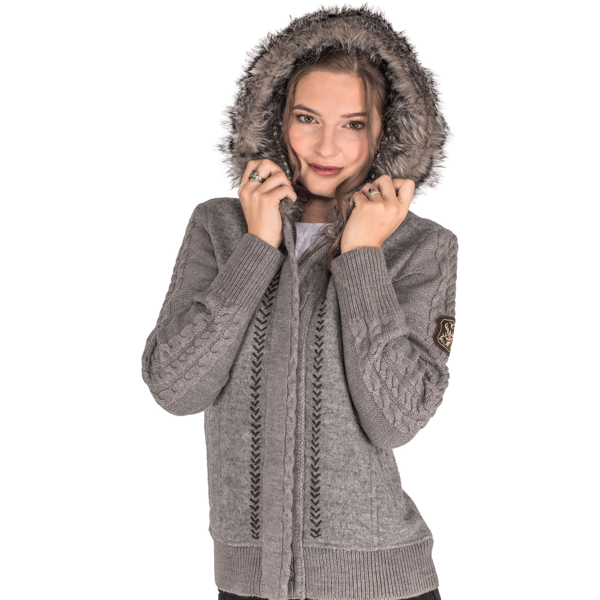 Vorderansicht der Damen Jacke "Lucie", mit Model, Kapuze über dem Kopf, in der Farbe Grau