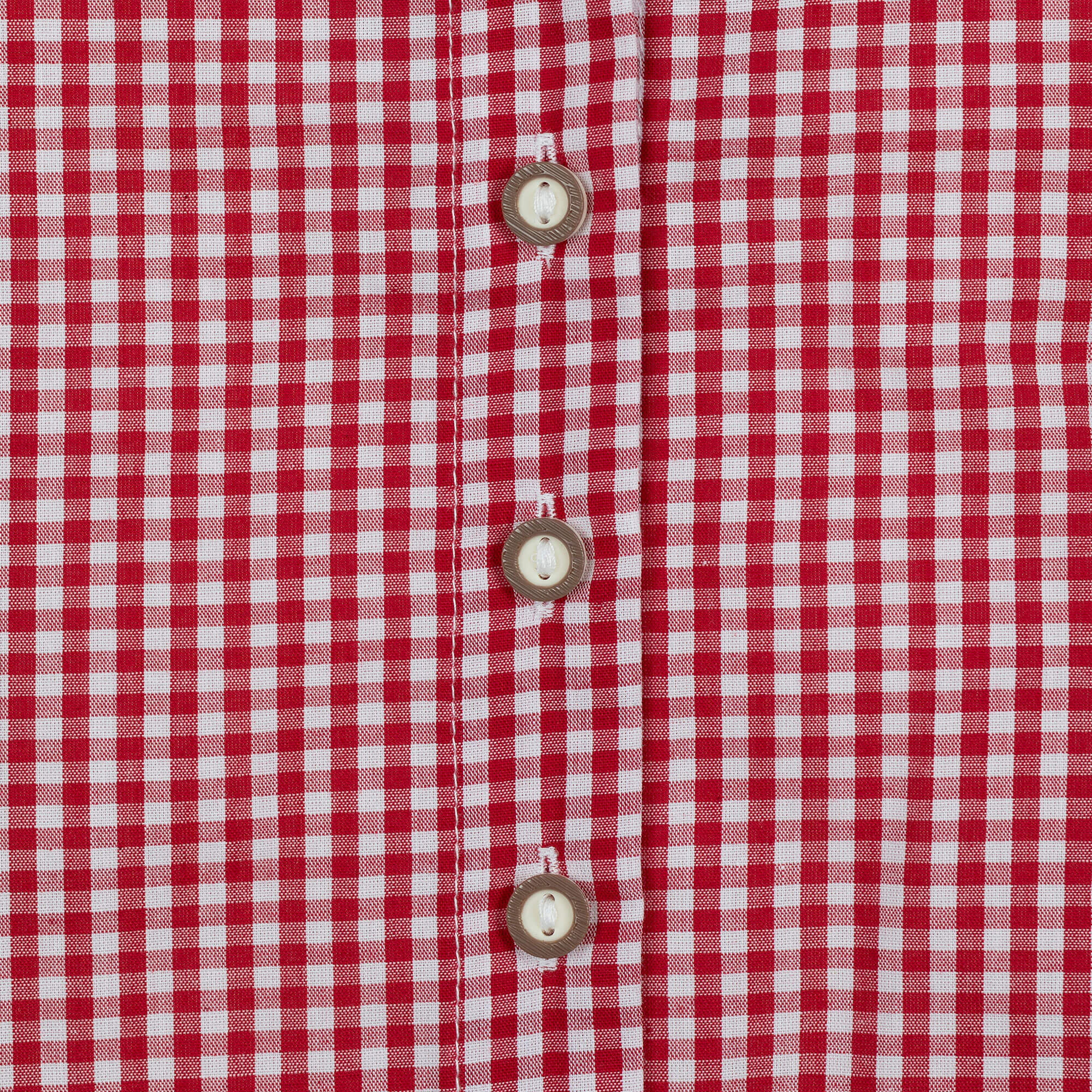 Detailansicht der Knopfleiste und Karomuster, Damen Bluse "Chiemgau", in der Farbe Rot