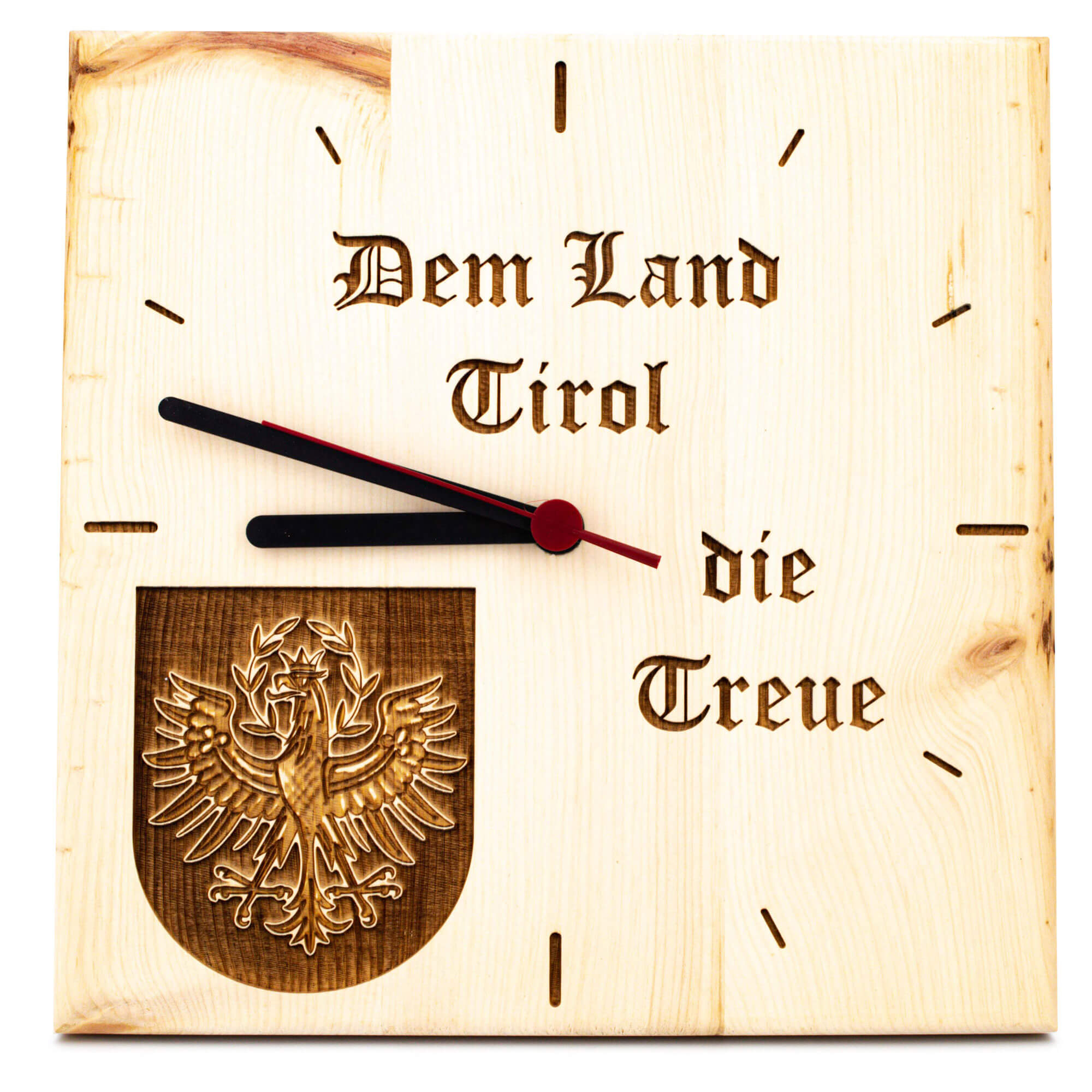 Vorderansicht der Zirbenuhr "Dem Land Tirol die Treue", in der Farbe Braun, Vorne